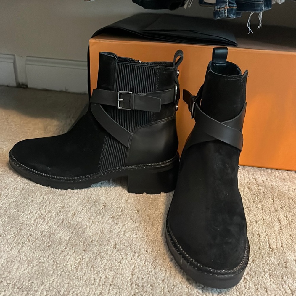 Donald Pliner Black Booties